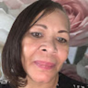 Meet your Posher, Lynnette